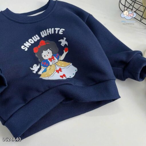 ao-sweater-hinh-cong-chua